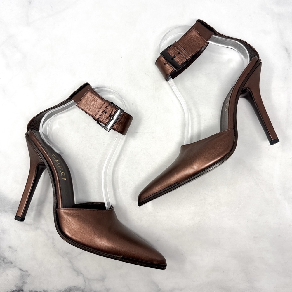 GUCCI Tom Ford Vintage Y2K Leather Ankle Cuff Pointed Toe Pump Heels Bronze 37